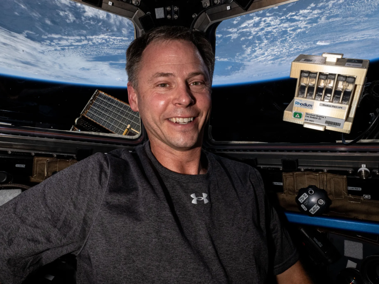 iss072e034791 (1) iss072e034791 (1)